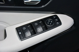 2015款奔驰E180L运动型