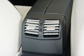 2015款奔驰E180L运动型