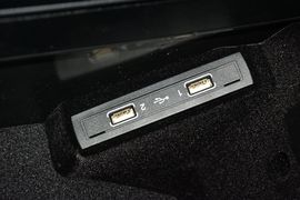 2015款奔驰E180L运动型