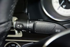 2015款奔驰E180L运动型