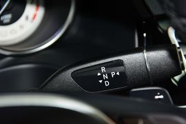 2015款奔驰E180L运动型