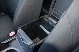 2015款马自达3星骋两厢1.6L手动舒适型