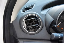 2015款马自达3星骋两厢1.6L手动舒适型