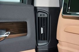 2013款宝马730Li豪华型