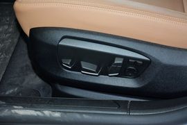 2013款宝马730Li豪华型