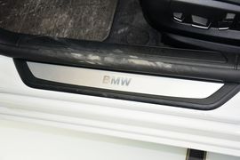 2013款宝马730Li豪华型