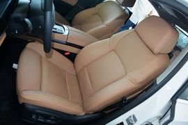 2013款宝马730Li豪华型