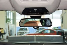 2013款宝马730Li豪华型