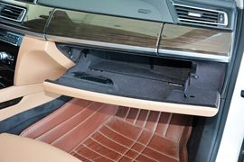 2013款宝马730Li豪华型