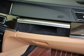 2013款宝马730Li豪华型