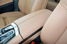 2013款宝马730Li豪华型