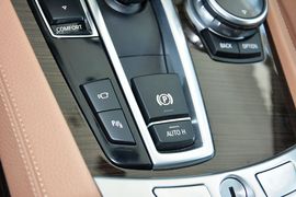 2013款宝马730Li豪华型