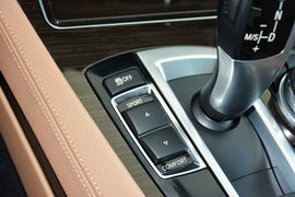 2013款宝马730Li豪华型