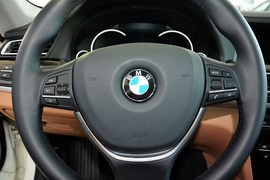 2013款宝马730Li豪华型