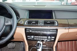 2013款宝马730Li豪华型