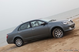 2009款英伦汽车海景试驾