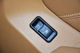 2013款华泰宝利格1.8T自动两驱智汇版