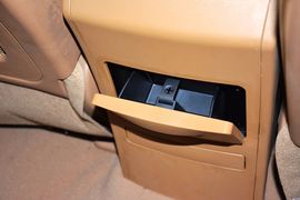 2013款华泰宝利格1.8T自动两驱智汇版