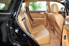 2013款华泰宝利格1.8T自动两驱智汇版