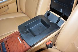 2013款华泰宝利格1.8T自动两驱智汇版