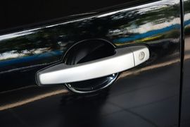 2013款华泰宝利格1.8T自动两驱智汇版