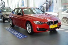 2015款宝马320i超悦版运动设计套装