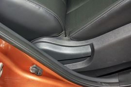 2014款日产奇骏2.5L