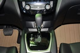 2014款日产奇骏2.5L