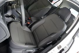 2015款大众高尔夫1.6L手动时尚型