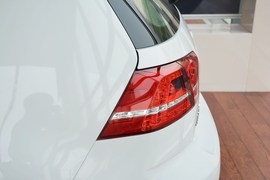 2015款大众高尔夫1.6L手动时尚型