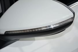 2015款大众高尔夫1.6L手动时尚型
