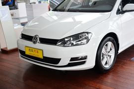2015款大众高尔夫1.6L手动时尚型