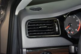 2015款大众速腾230TSI