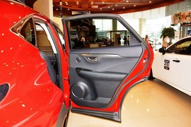 2015款雷克萨斯NX200