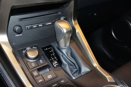 2015款雷克萨斯NX200