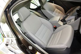 2015款斯柯达明锐1.6L自动逸俊版