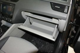 2015款斯柯达明锐1.6L自动逸俊版