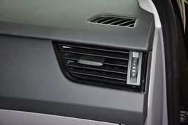 2015款斯柯达明锐1.6L自动逸俊版