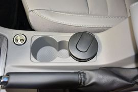 2015款斯柯达明锐1.6L自动逸俊版