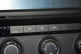 2015款斯柯达明锐1.6L自动逸俊版