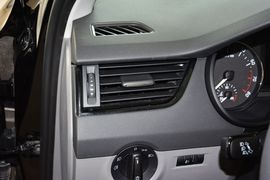 2015款斯柯达明锐1.6L自动逸俊版