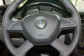 2015款斯柯达明锐1.6L自动逸俊版