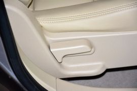 2015款北汽绅宝D20三厢1.5L自动乐享版