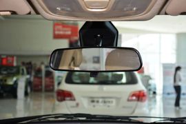 2015款北汽绅宝D20三厢1.5L自动乐享版