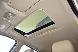 2015款北汽绅宝D20三厢1.5L自动乐享版