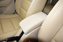 2015款北汽绅宝D20三厢1.5L自动乐享版