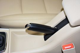 2015款北汽绅宝D20三厢1.5L自动乐享版