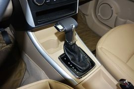 2015款北汽绅宝D20三厢1.5L自动乐享版