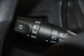 2015款北汽绅宝D20三厢1.5L自动乐享版