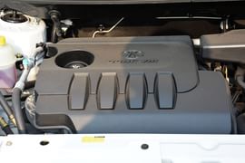 2015款北汽绅宝D20三厢1.3L手动乐活版